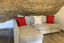 CASA CUEVA LAS CALCETAS