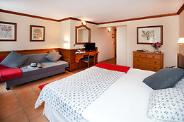 HOTEL MONTANÉ