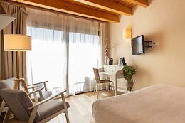 HOTEL BOUTIQUE NIU DE SOL