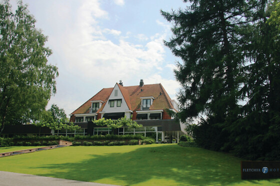 VILA Dordrecht - photo 0