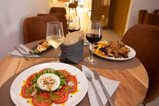 ZERI'S FOOD&DRINKS - photo 7