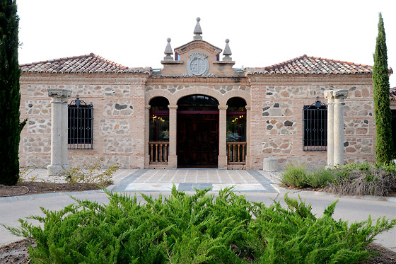 HOTEL CIGARRAL EL BOSQUE - photo 5