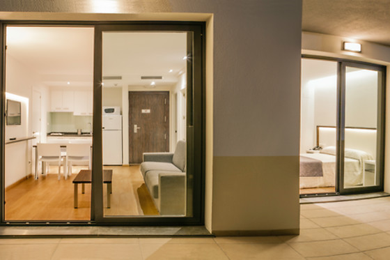 HOTEL PLAYA OLIVA - photo 2