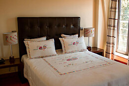 HOTEL CASA DO EIRADO