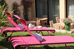 SUN RIVIERA HOTEL
