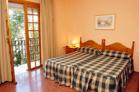 HOTEL EL ALMENDRAL - photo 2